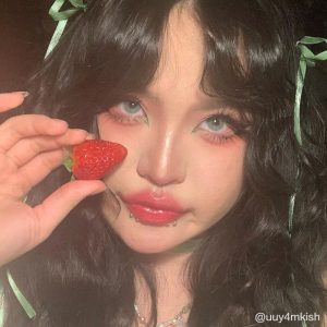 Eyemi Eros Green Prescription Colored Contact Lenses