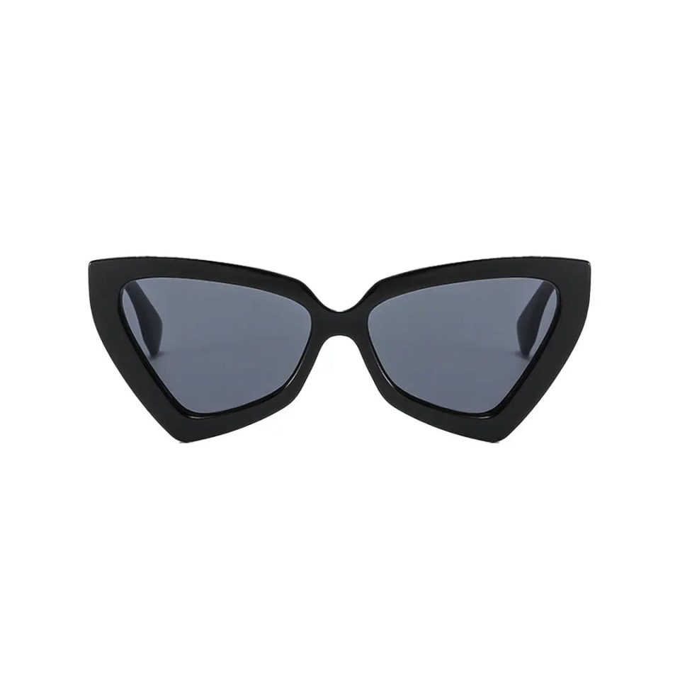 VEU Feline Sunglasses 0141 57 Black Contact Lenses