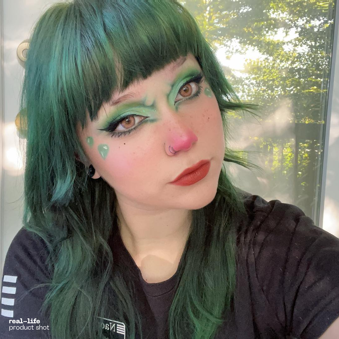 likemecherryblack-1.png