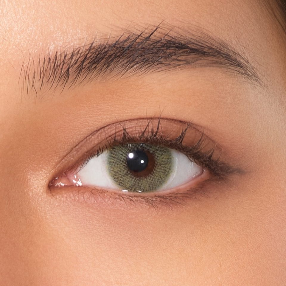 Perfect Hue Meloni Green Contact Lenses