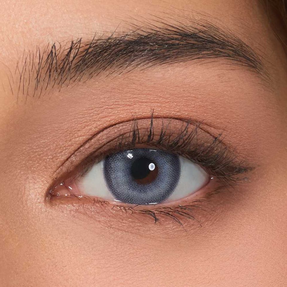 Luna and Sol Glowing Violet Contact Lenses